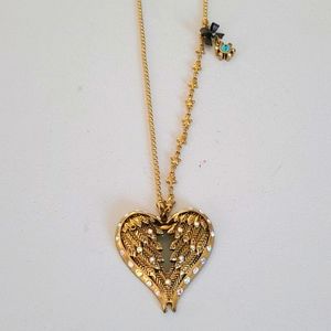 32" Betsey Johnson necklace